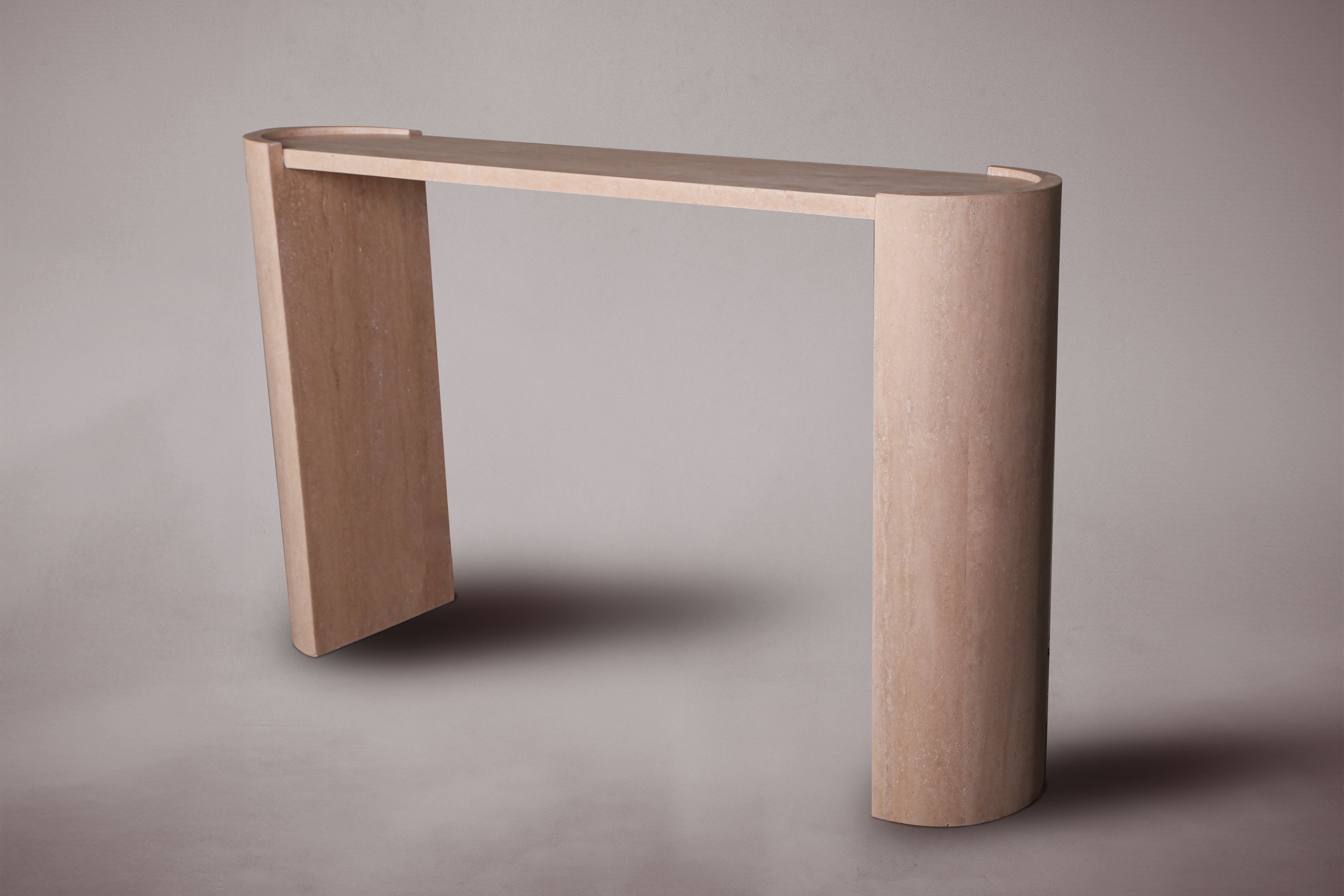 Décora D-Shaped Travertine Console Table