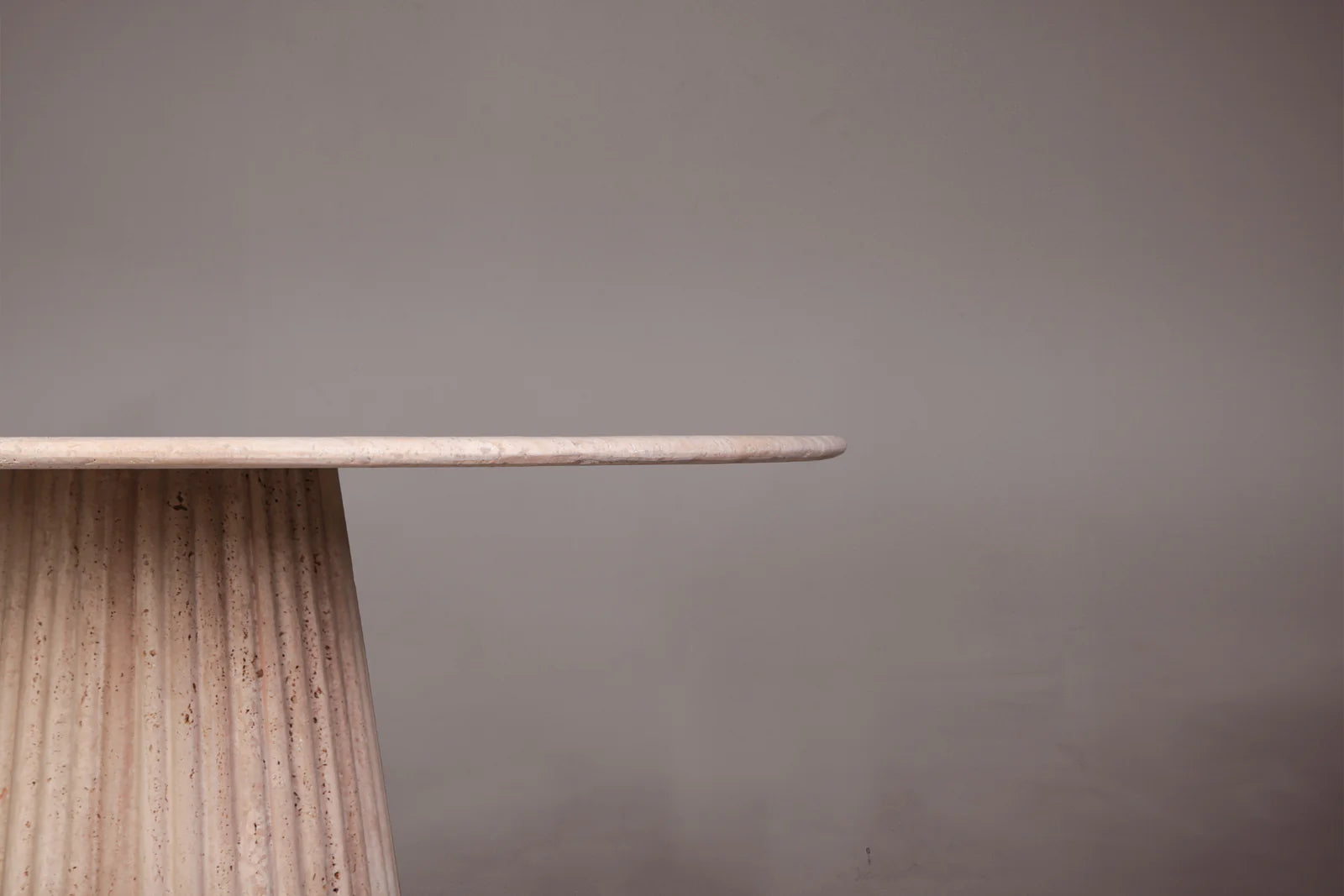 Daisy Cone Travertine Round Dining Table